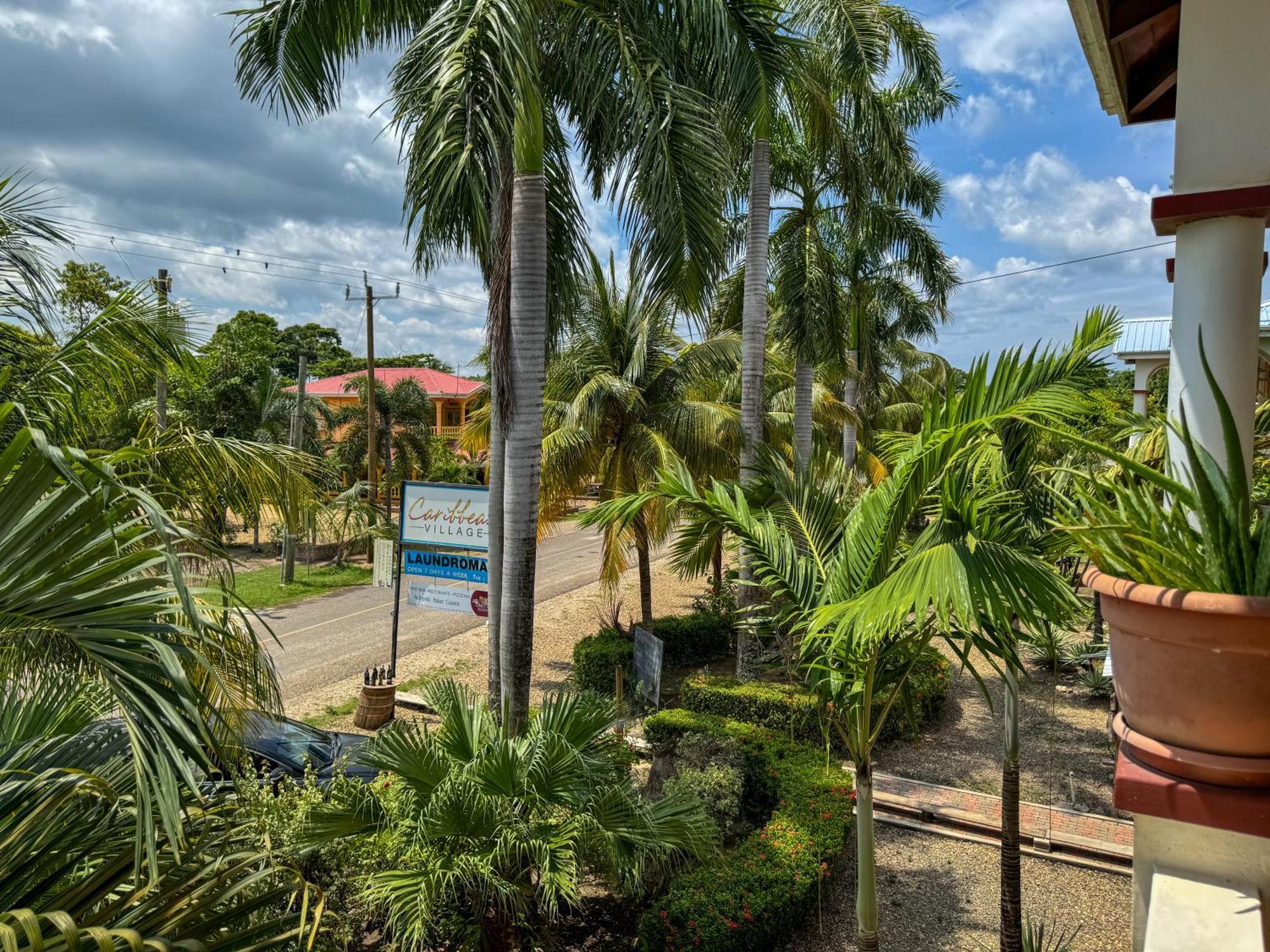 Caribbean Shores Belize Hopkins Bagian luar foto